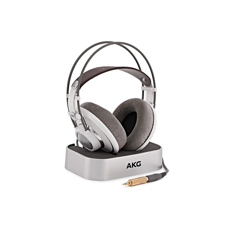 AKG K701