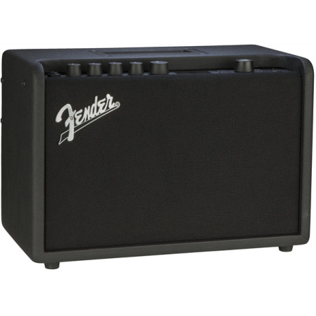 FENDER MUSTANG GT 40