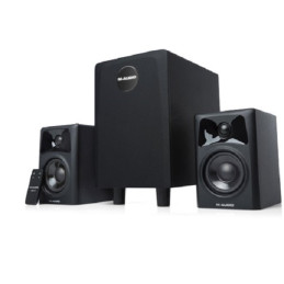 M-AUDIO AV32.1