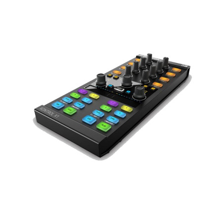 NATIVE INSTRUMENTS X1 Mk2 Traktor Kontrol