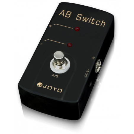 Pedale modello JF-30 A/B Switch. Pedale per inviare il segnale a due amplificatori diversi.