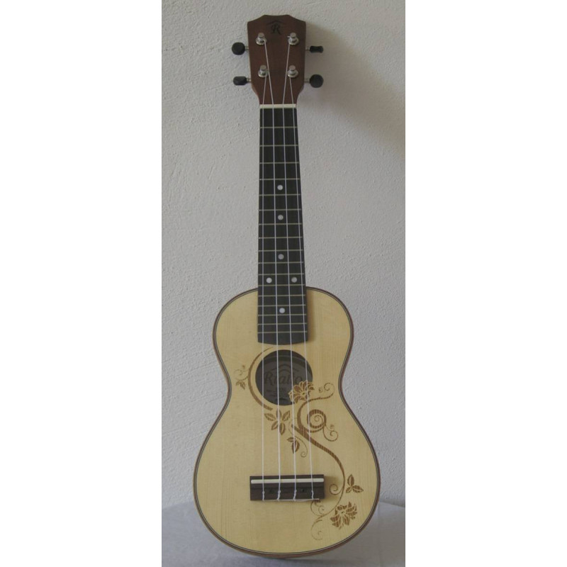 UM2060-Ukulele soprano Rialto
