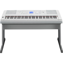 YAMAHA DGX660 WHITE Pianoforte digitale con ritrmi 88 tasti pesati