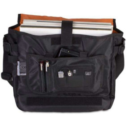 UDG U9450BL/OR - ULTIMATE COURIERBAG BLACK, ORANGE INSIDE | Disalva...